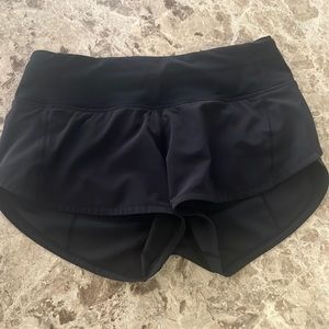 Lululemon size 0 Black shorts